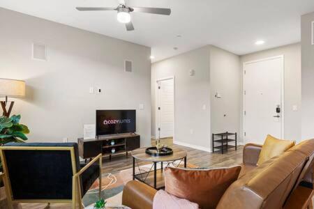 Paradise Cozysuites With Pool And Jacuzzi 11 Phoenix Exterior photo